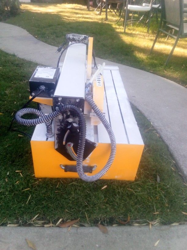 Tile Saw En Buenas Condition 