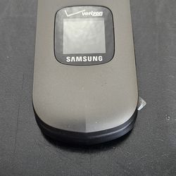 Samsung Gusto 2 cellphone 