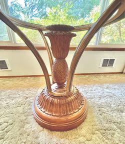 Vintage Ferguson Copeland Tommy Bahama 42” Round Glass Top Table w/carved Pineapple Pedestal