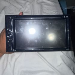 Pionner AVH-120 Bt 