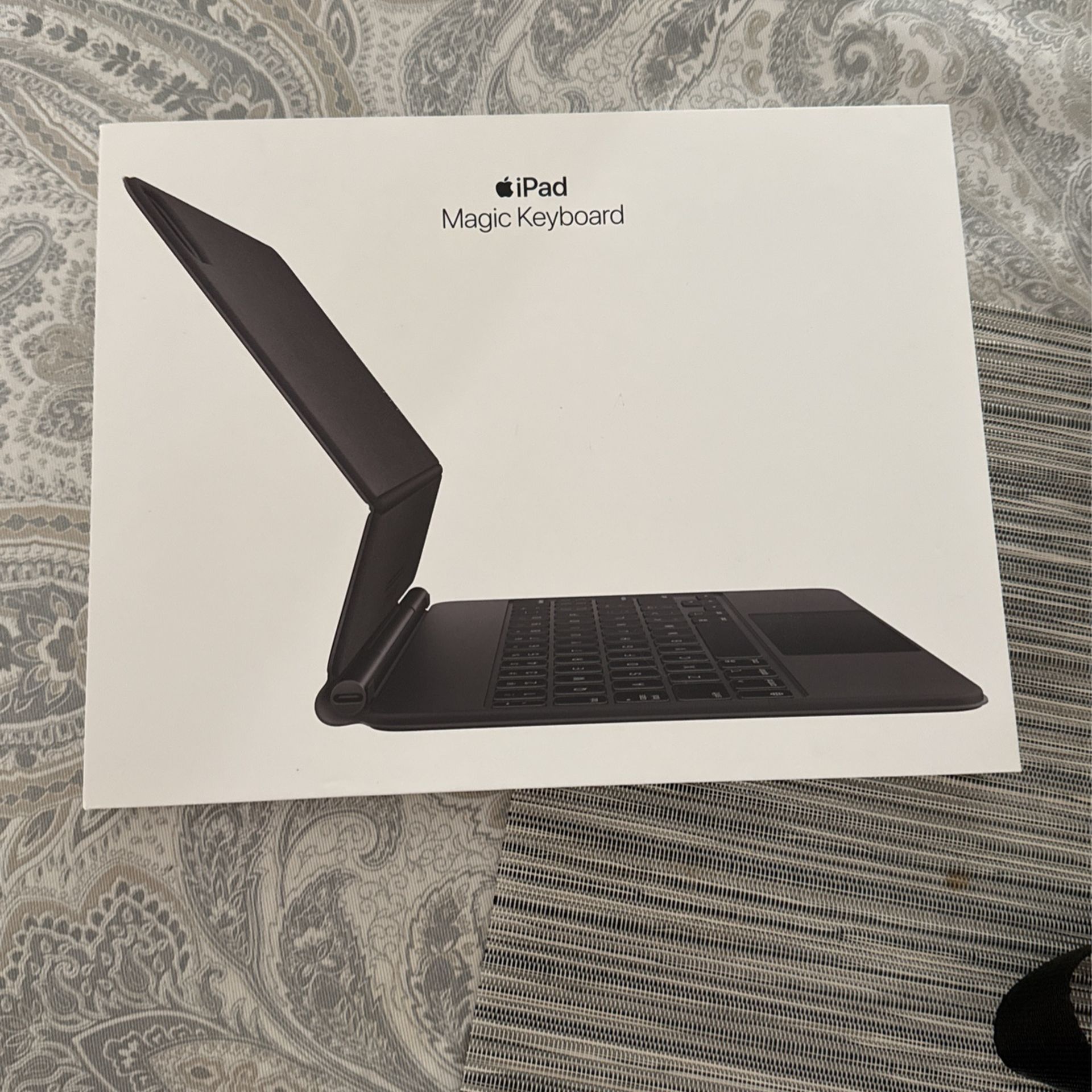 iPad Magic Keyboard