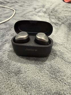 Jabra T85 ear buds new open box
