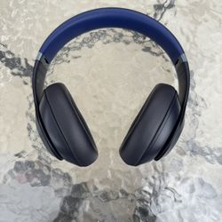 Beats Studio Pro