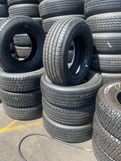 Bridgestone 265/65R17 Set of four used tires $300