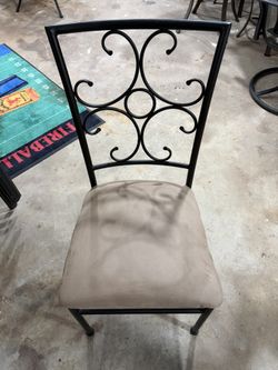Set Of 4 Chairs