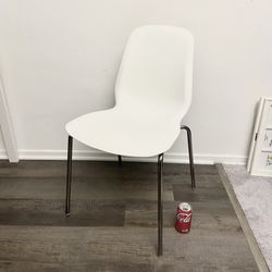Ikea LIDÅS Chair •White Reinforced polypropylene Seat shell (very comfortable) + Steel chrome plated Underframe •in mint condition