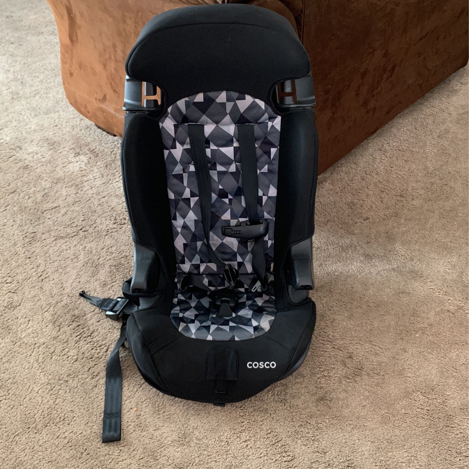 Cosco Car Seat In Great Condition 