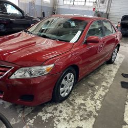 2011 Toyota Camry runs like brand new just had it professionally detail