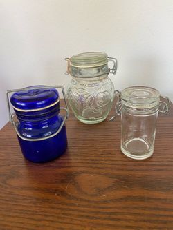 Vintage Jars with Wire Bail Closure Lids (only $10 to get all 3)