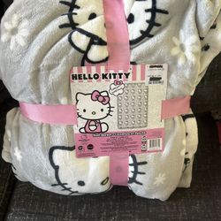 Hello Kitty Blanket 