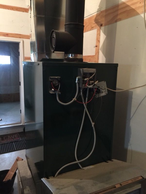 Clayton 1602M Wood Burner for Sale in Carleton, MI - OfferUp