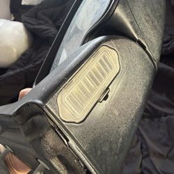 2003-2006 Silverado/GMC mirrors with Puddle Lights