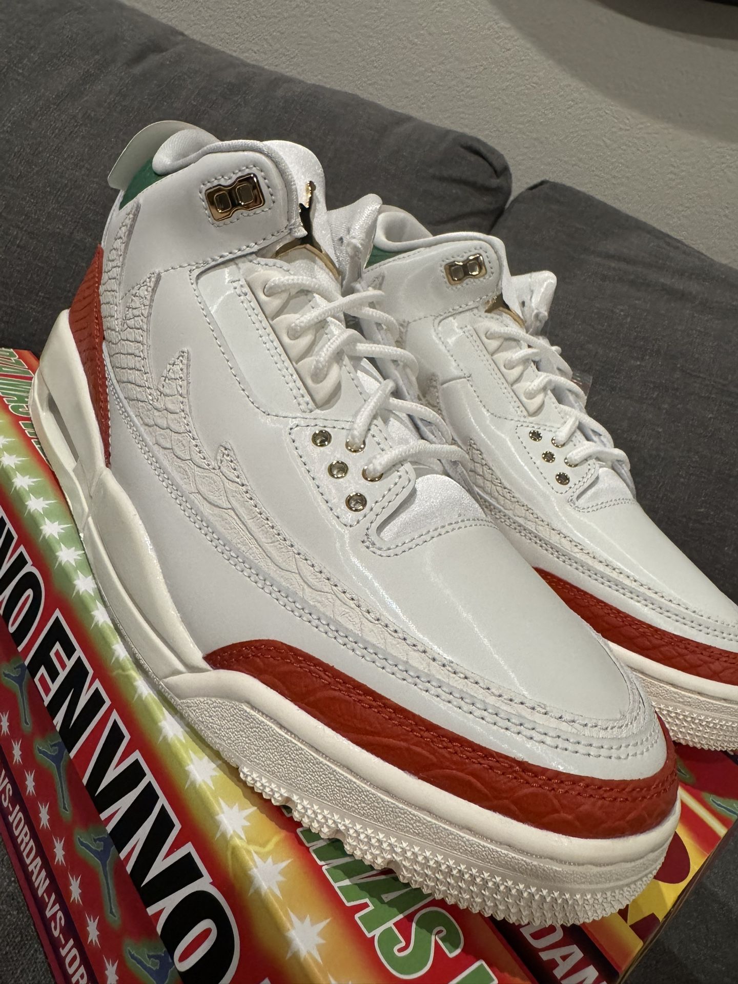 Jordan 3 Retro “El Vuelo Summit White Size 10.5