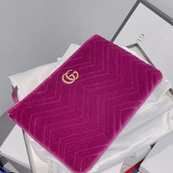 New- Gucci Velvet Pouch 