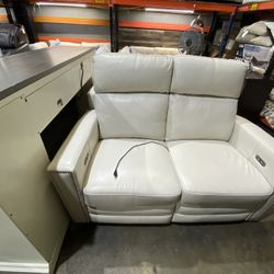 White 2 Seat Electric  Recliner 