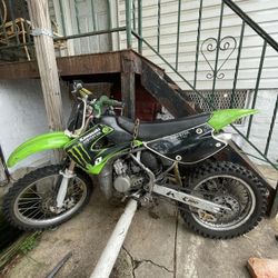 Kx 100 2010 two-Stroke Nothing Wrong With It , Runs Good With No Problems 