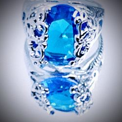 New Kashmir Sapphire colored Ring