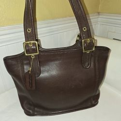 Vintage 9086 Coach Brown Leather Shoulder Bag