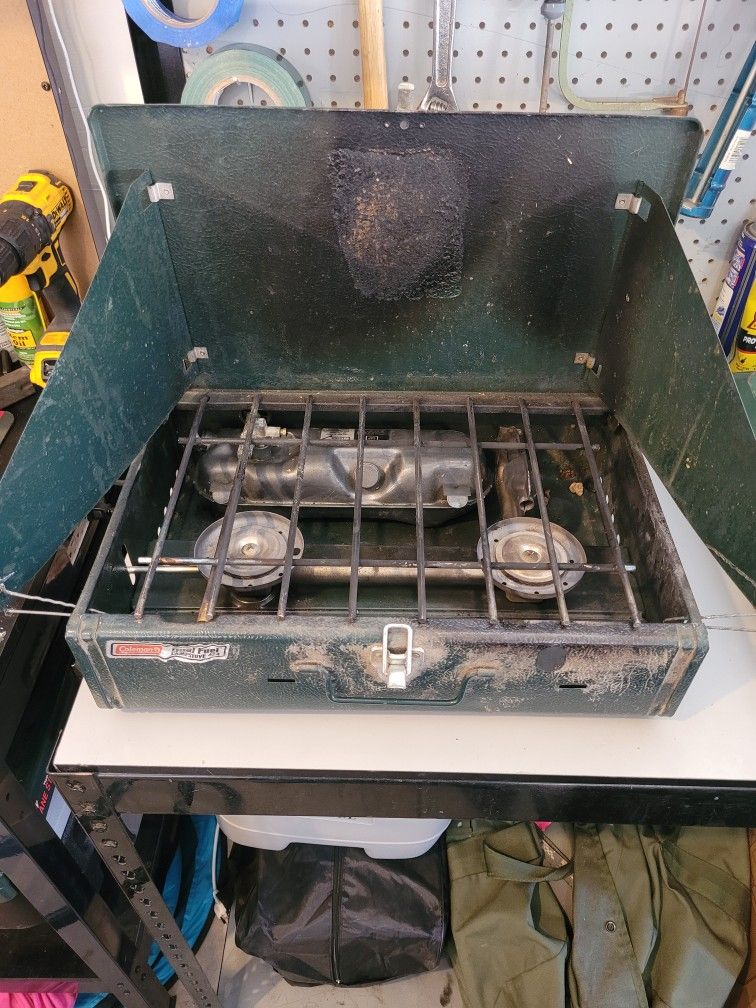 Two Vintage Coleman Propane Stoves for Sale in Henderson, NV OfferUp