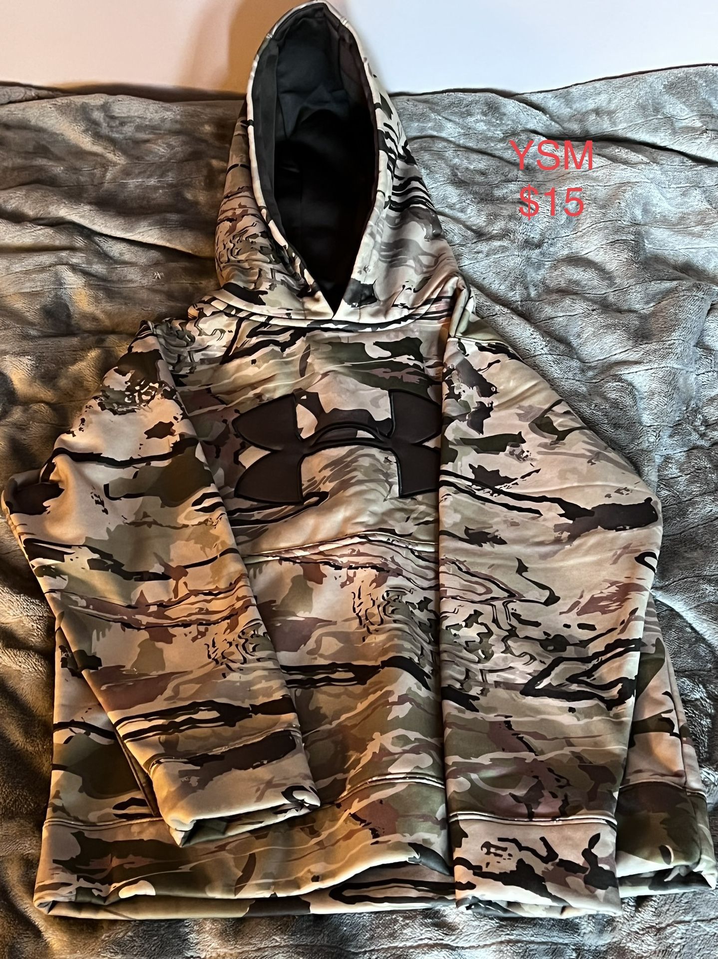 Boys Underarmour Hoodie YSM