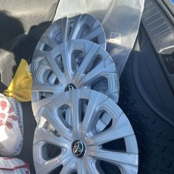 wheel cap For Toyota Prius 2021