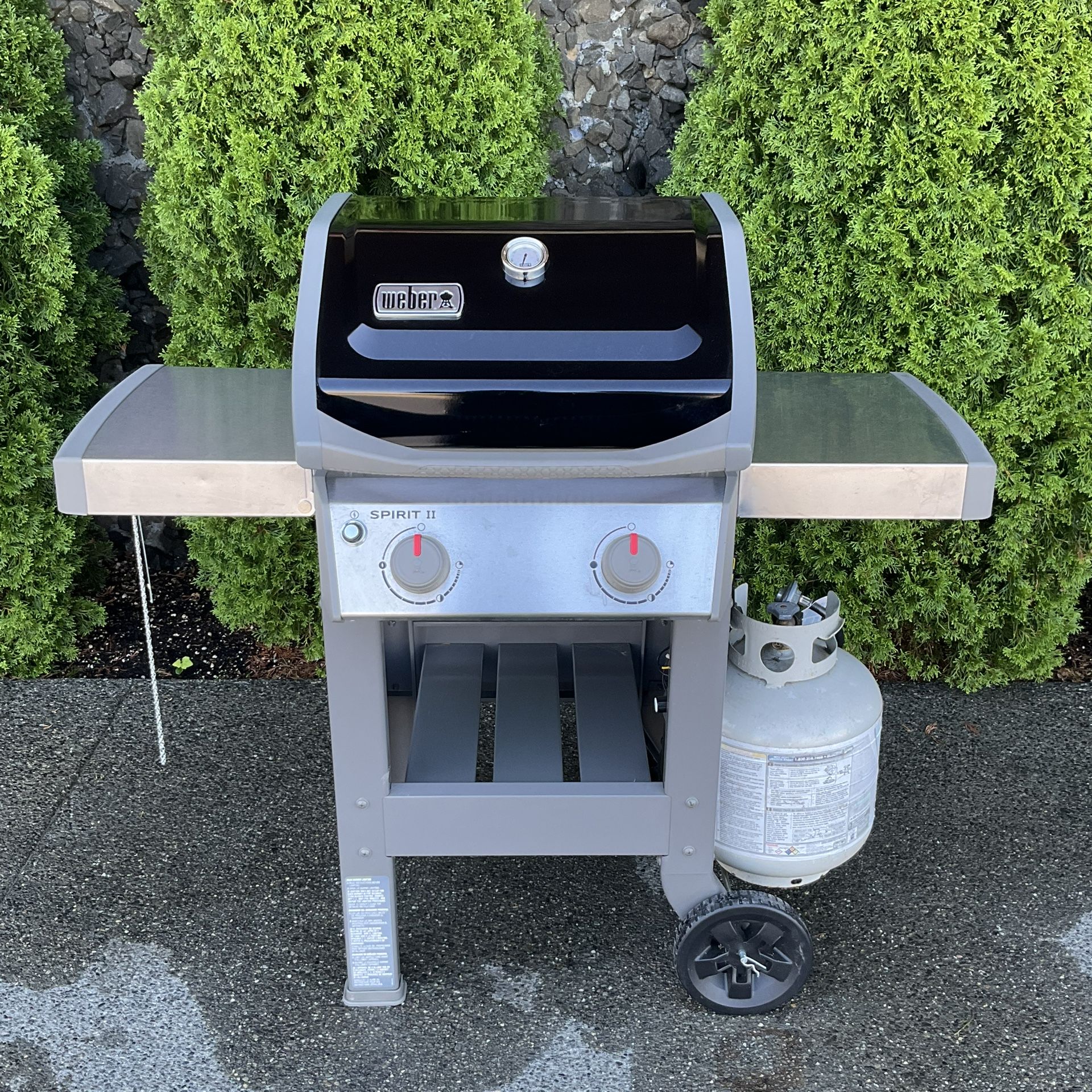 Weber Spirit II 2-Burner Propane Grill BBQ w/Propane Tank & Cover- Black