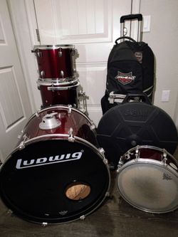 Ludwig 5 pc kit with hardware bag and cymbal case