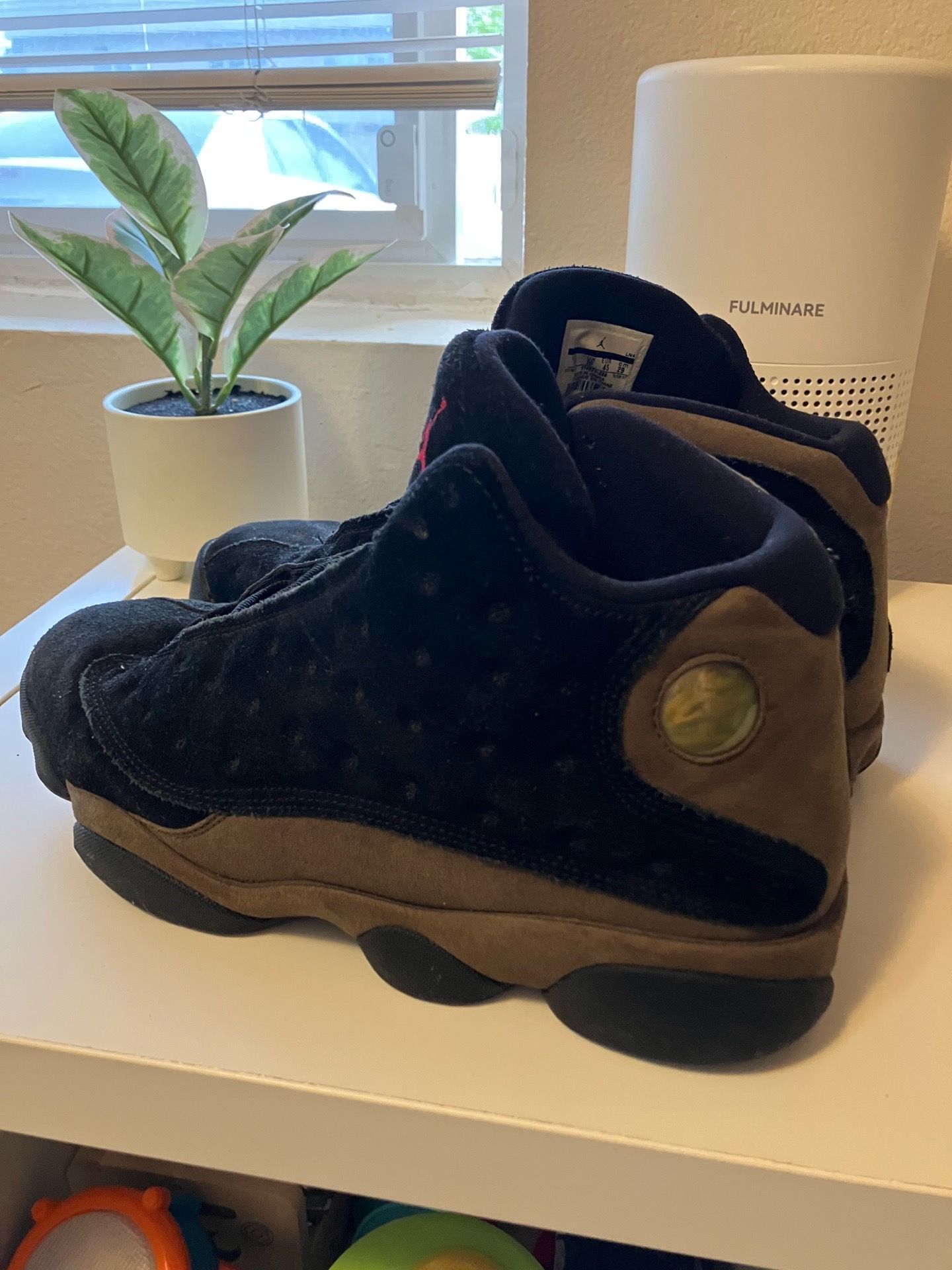 Jordan 13s Retro Olives
