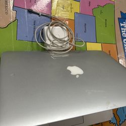 2015’ Apple MacBook Air laptop