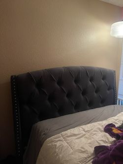 Queen Frame