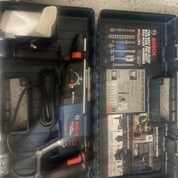 Bosh Chippy Hammer Roter 