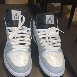 Air Jordan retro 1’s