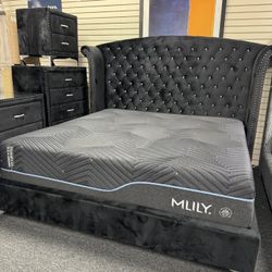 Mlily Midnight Ice King Mattress. 🚚WE DELIVER🚚