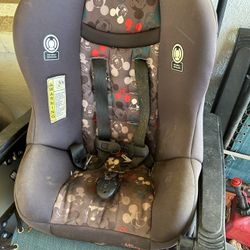 Mickey Mouse Car Seat 