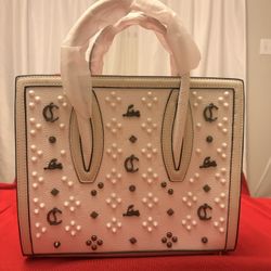 Woman’s Shoes Purses Accessories