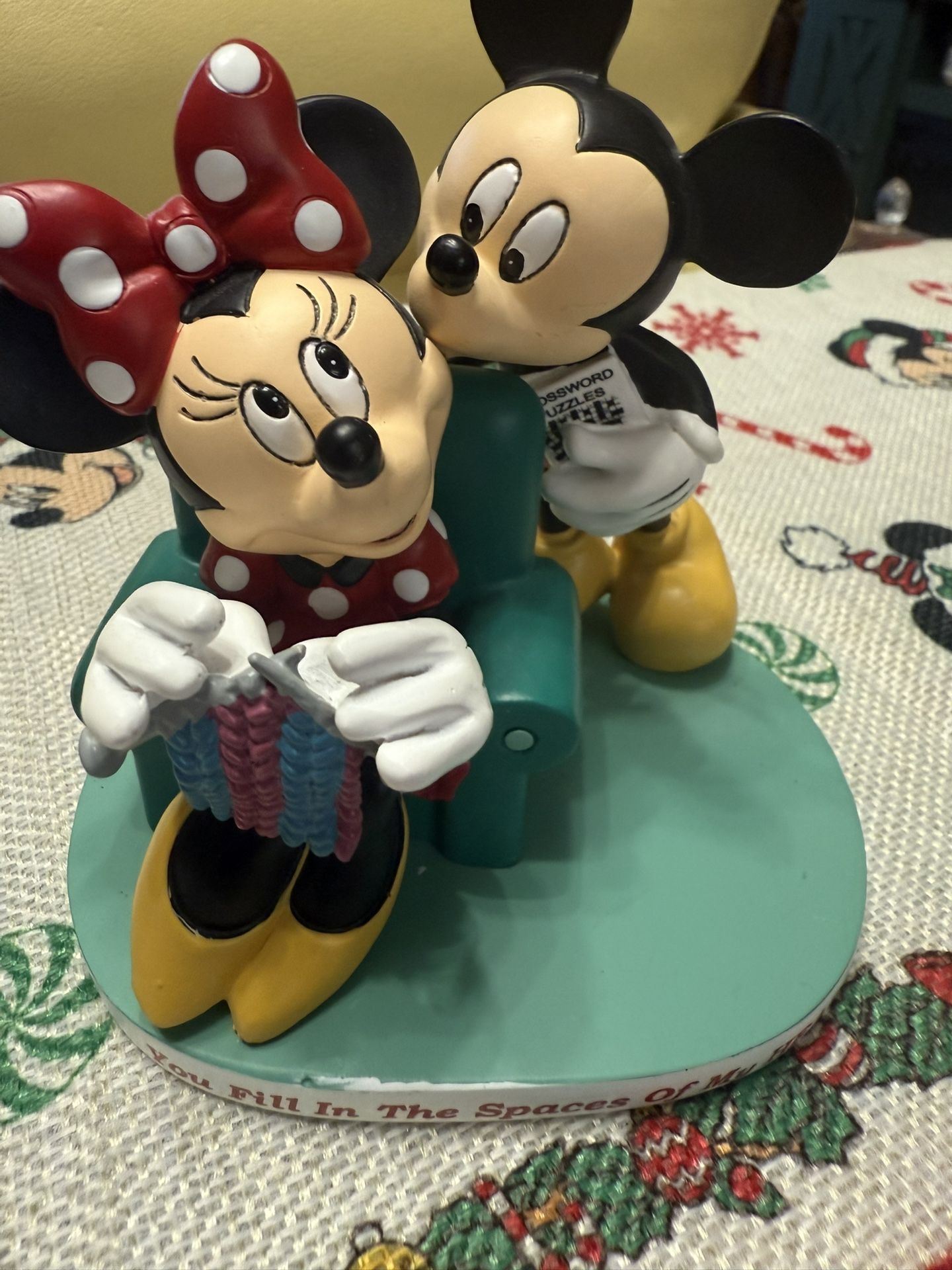 Disney Minnie & Mickey Figurines
