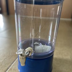 Water Dispenser With Stand 