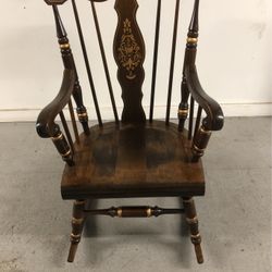 Very strong rocking chair good condition