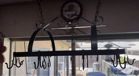 Pot rack