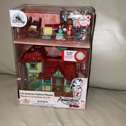 New, Lilo And Stitch Surprise Playset. Plays Music. Play House Opens And Becomes A Carrier
