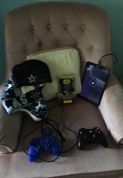 2 DallasCowboys hats NEW