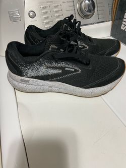 Brooks Ghost Running Sneakers