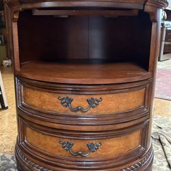 Round Inlaid End table Or Nightstand 