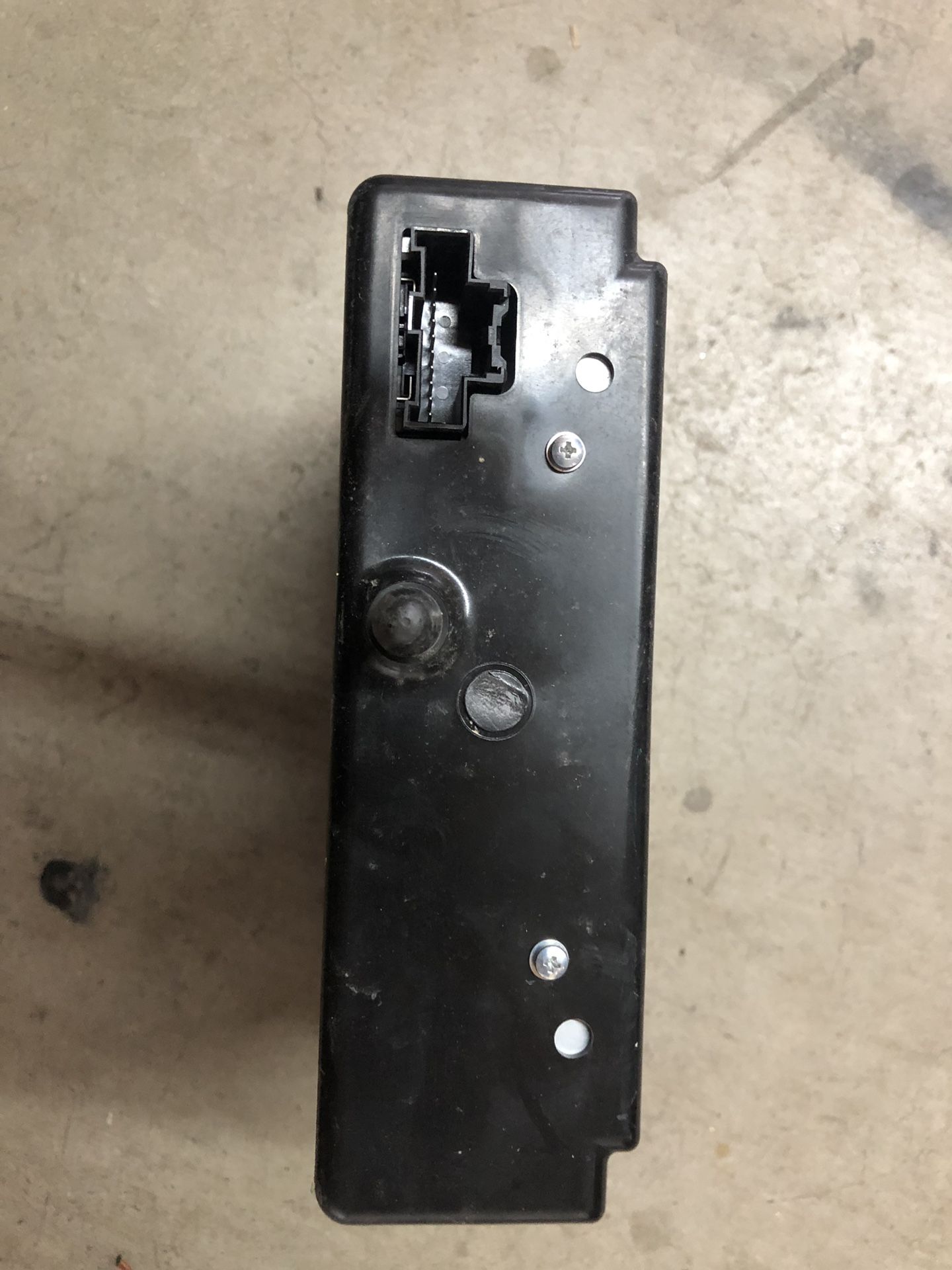 2015-2017 SILVERADO/SIERRA/ESCALADE/LACROSSE CD DISC PLAYER (13594481)
