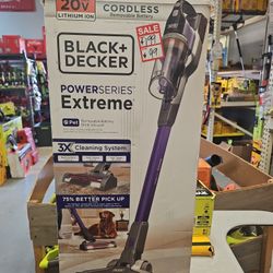 Black And Decker  Pet Vacuum 