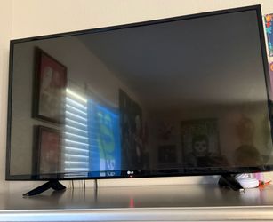 32" LG smart tv