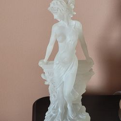 Figurine