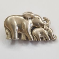 Cute Sterling Silver Elephant Pin