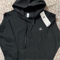 Alo MEN’S Black hoodie $45 size L **READ DESCRIPTION**