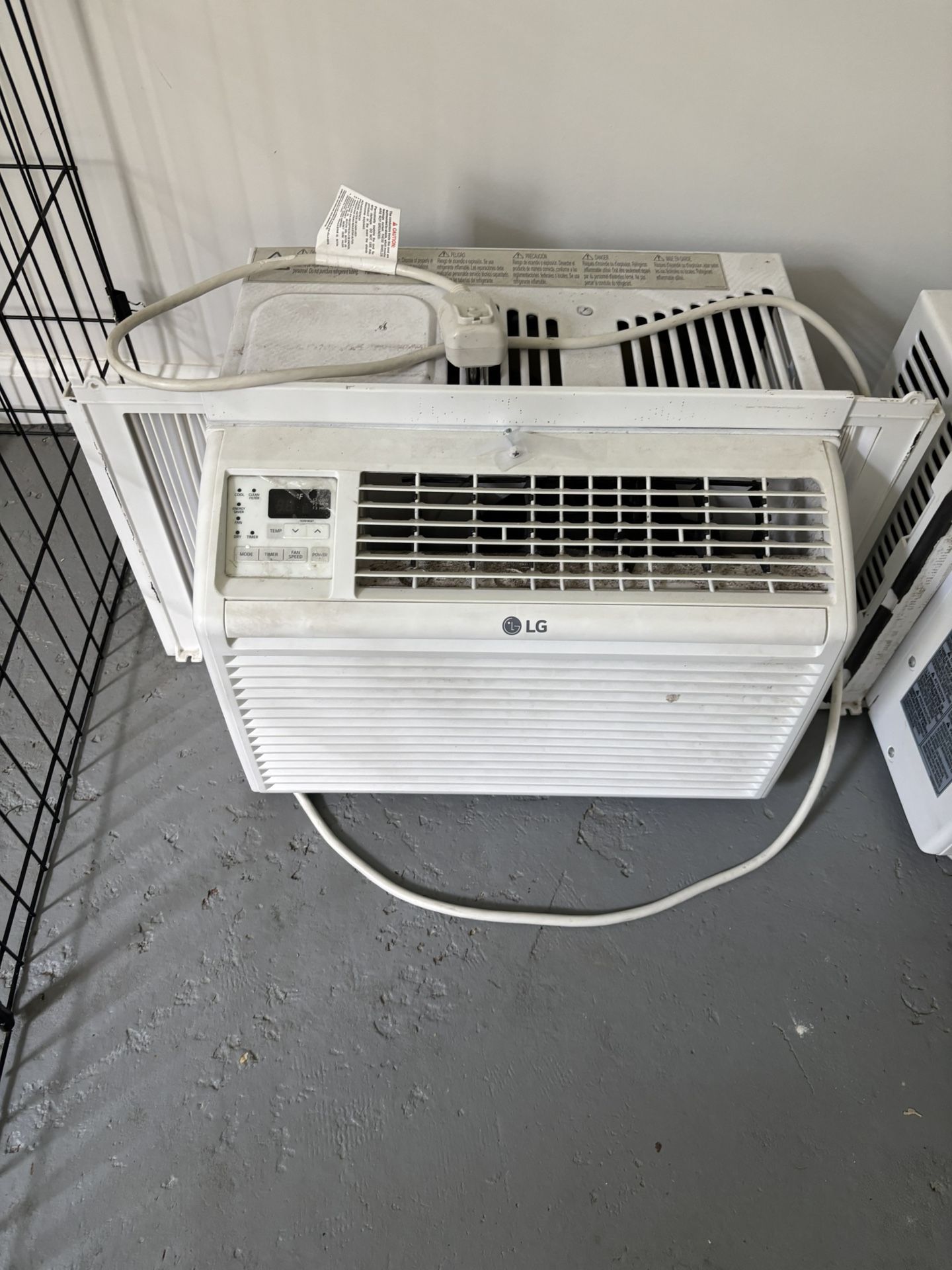 LG 6000BTU Window Air Conditioner
